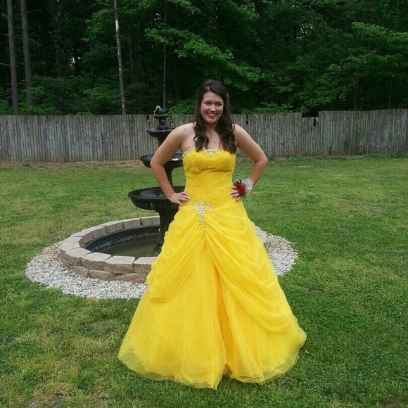 Belle of the Ball Prom Dress - Picture 8 of 8